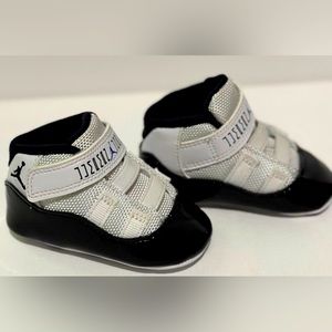 (106)- 🖤 Collectibles 🖤 Baby Jordan 11 GS Concord🔥 These Is A Must Have 💨 S2